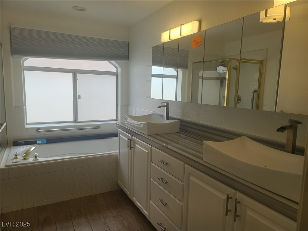 3004 Red Bay Way Property Photo 28