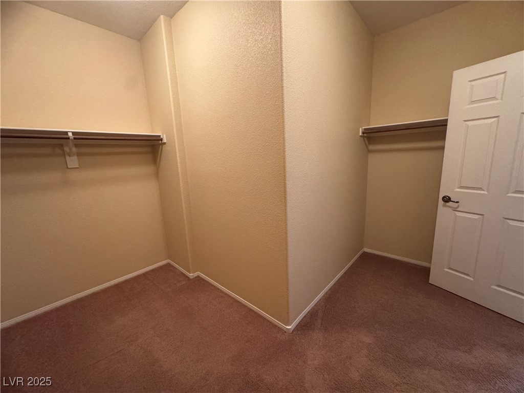 6652 Fort William Street Property Photo 23