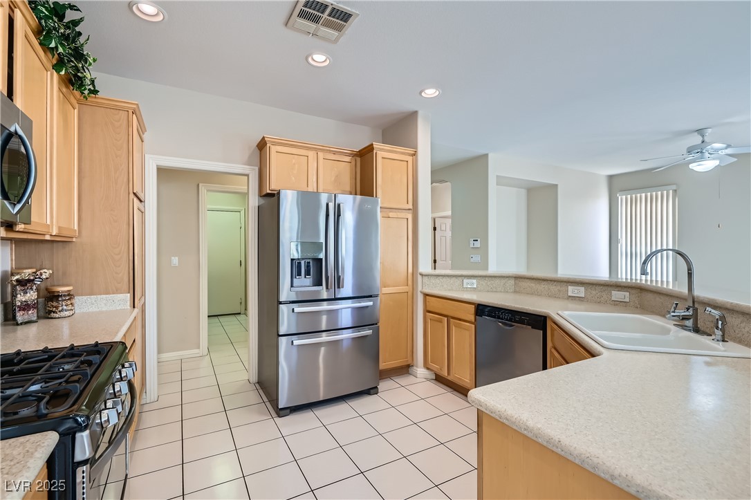 4415 Bella Cascada Street Property Photo 4