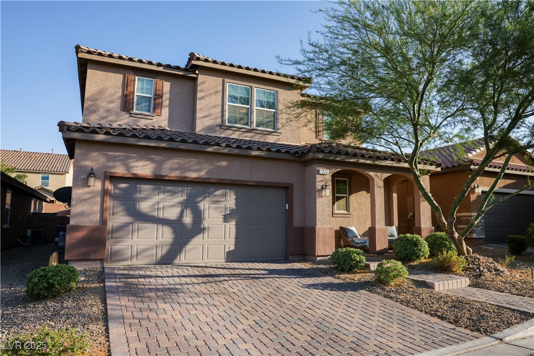 777 Star Apple Lane Property Photo 3