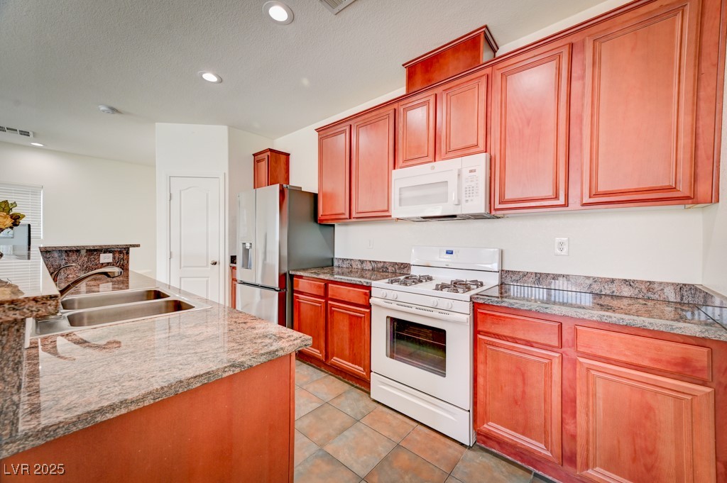 3924 Lazy Pine Street 101 Property Photo 10