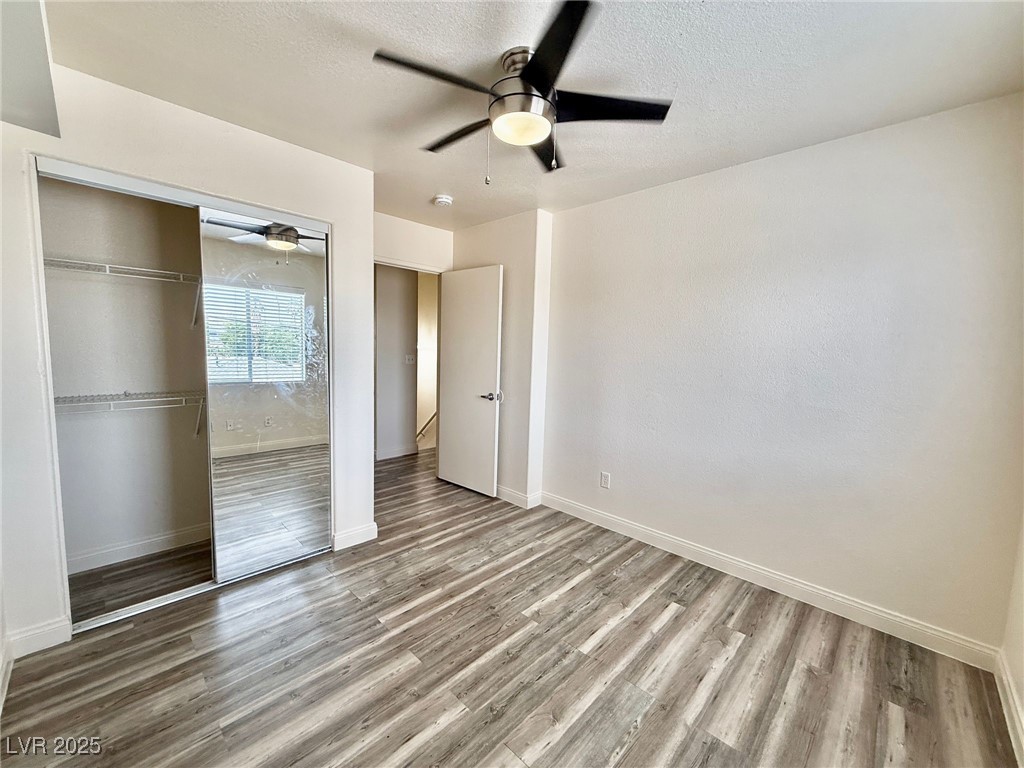 5262 Paradise Skies Avenue Property Photo 24