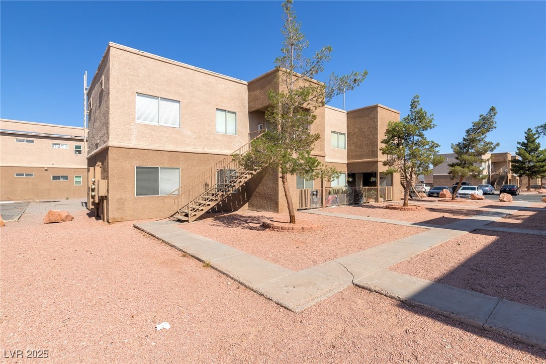 1682 North Lamont Street Property Photo 3