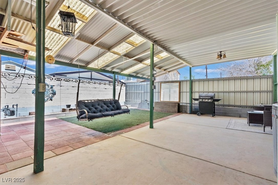 276 Navajo Drive Property Photo 34