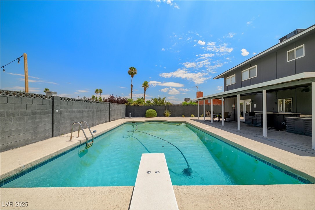 6944 Alta Drive Property Photo 32