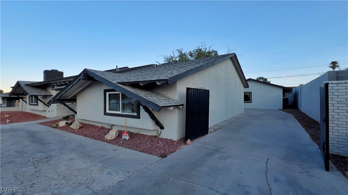 1720 East Oakey Boulevard Property Photo 46
