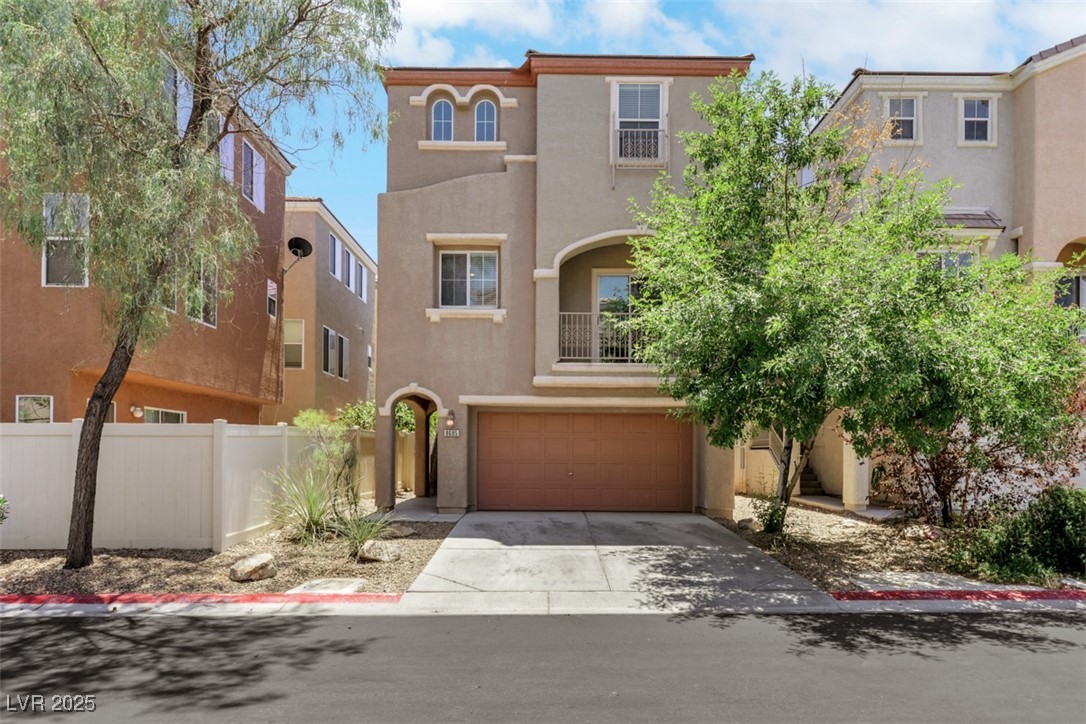 8685 Estrella Bonita Court Property Photo 1