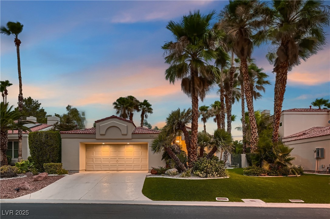 7652 Painted Dunes Drive Property Photo 1
