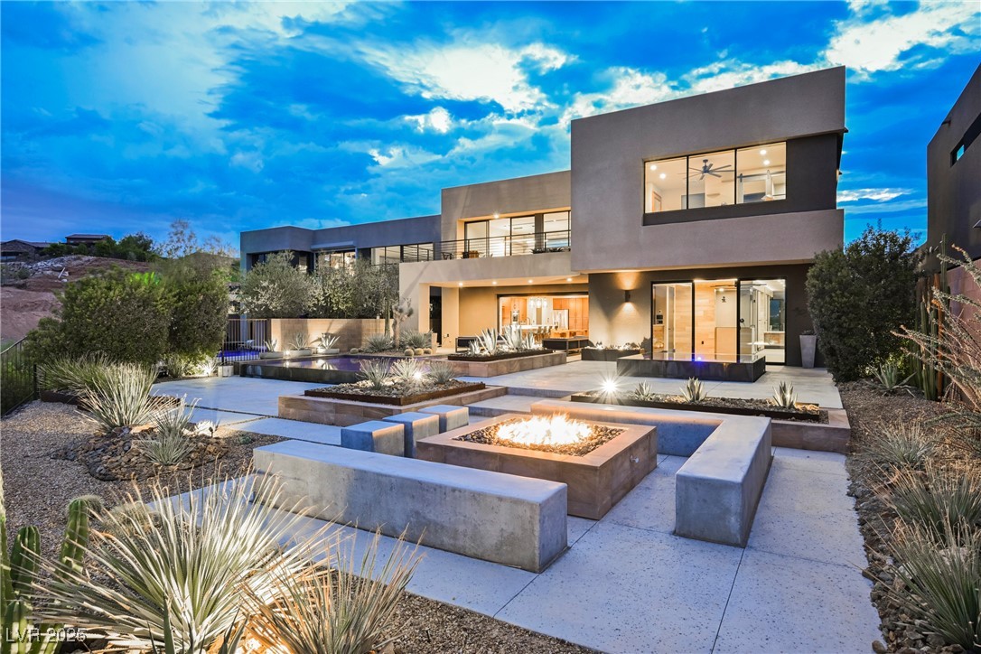 20 Falling Canyon Court Property Photo 1