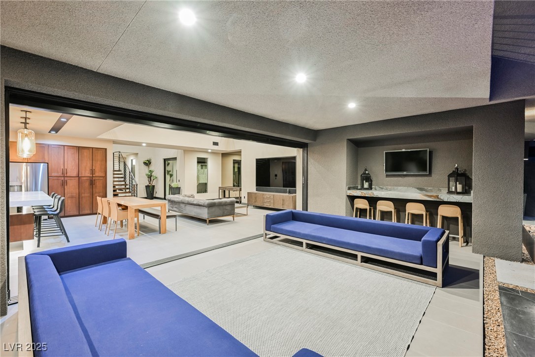 20 Falling Canyon Court Property Photo 10
