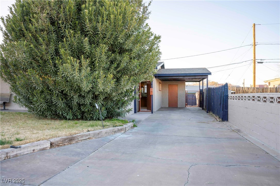 51 Oklahoma Drive B Property Photo 1