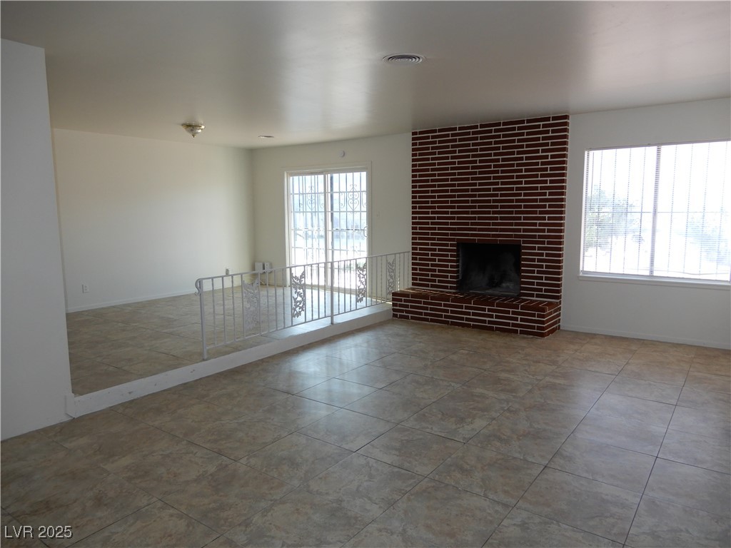 1554 Silver Mesa Way Property Photo 2