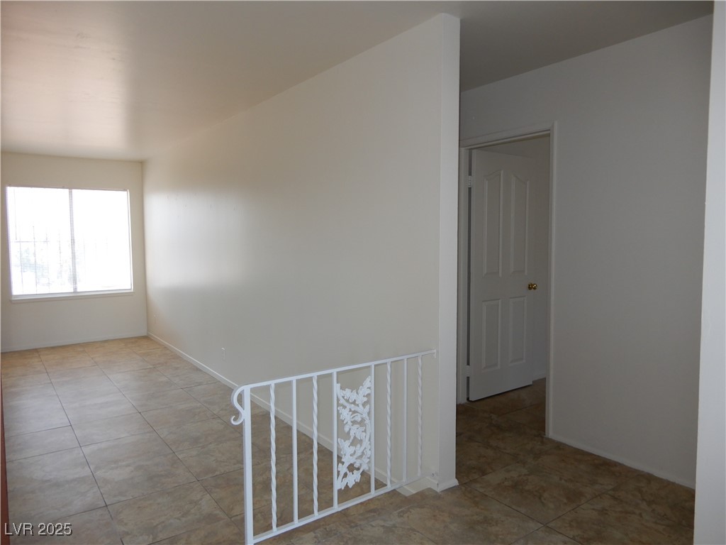 1554 Silver Mesa Way Property Photo 7
