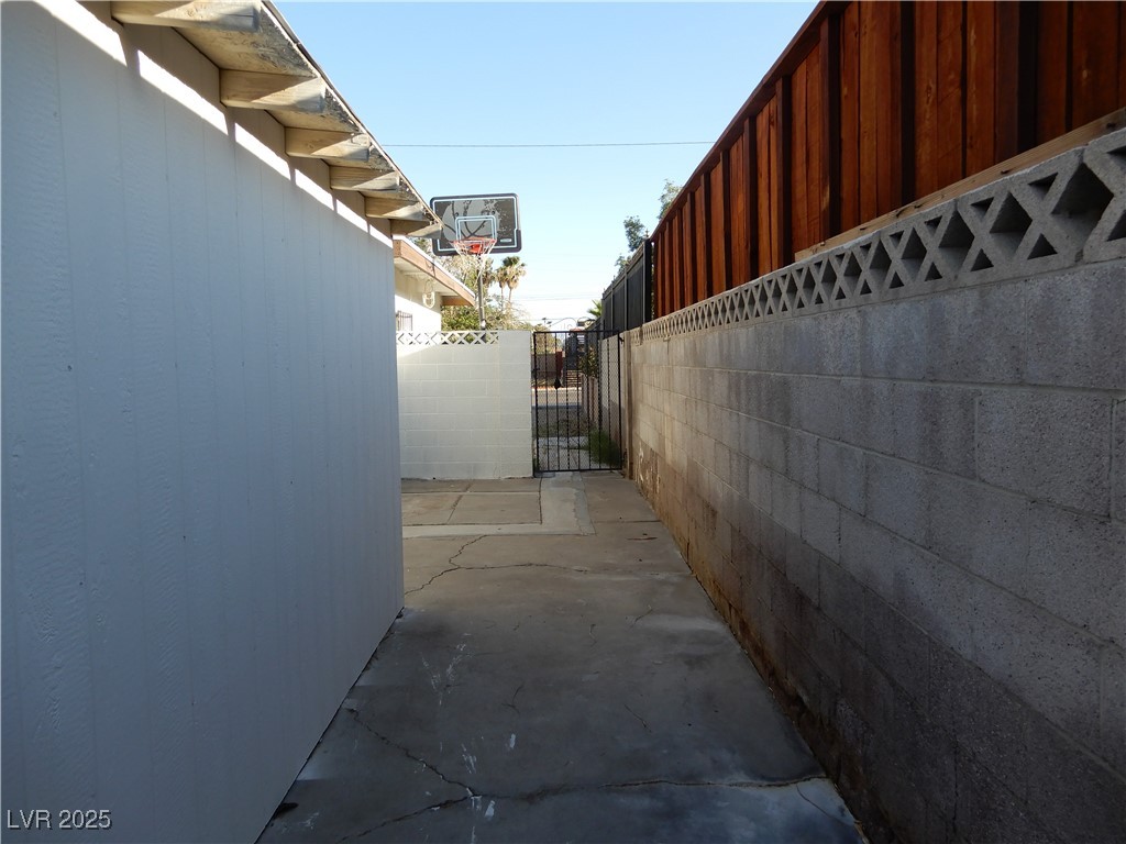 1554 Silver Mesa Way Property Photo 27