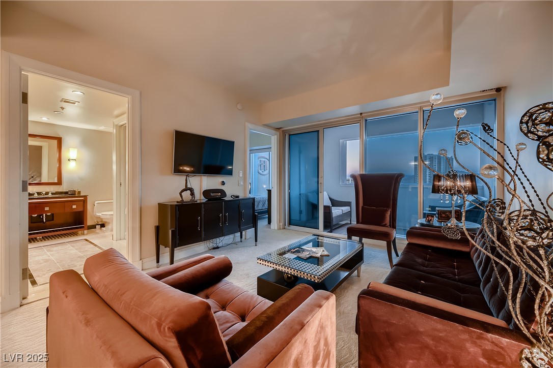 2700 Las Vegas Boulevard 2006 Property Photo 1