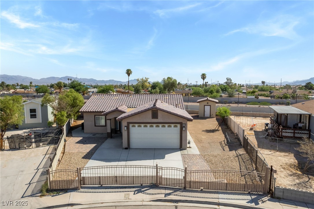 2214 Wilkinson Way Property Photo 2