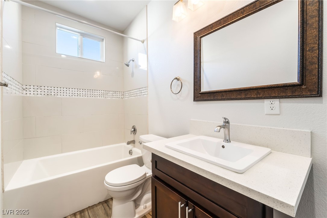2214 Wilkinson Way Property Photo 24