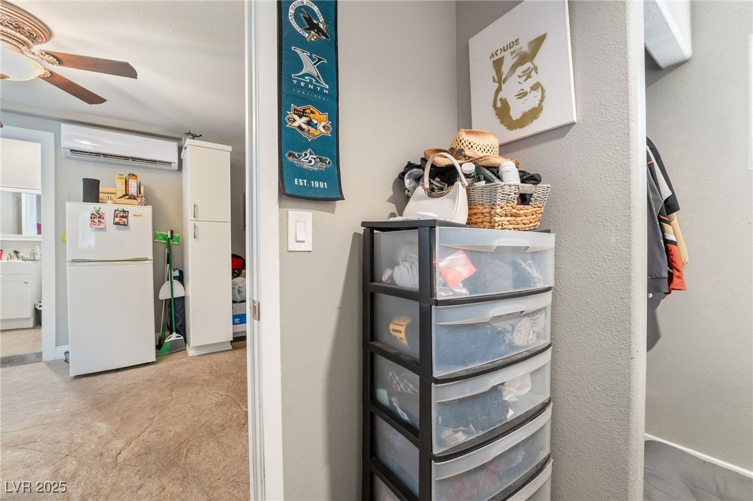 2214 Wilkinson Way Property Photo 36