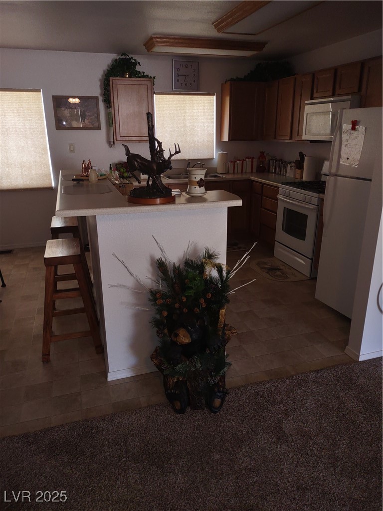 301 South Gold Property Photo 10