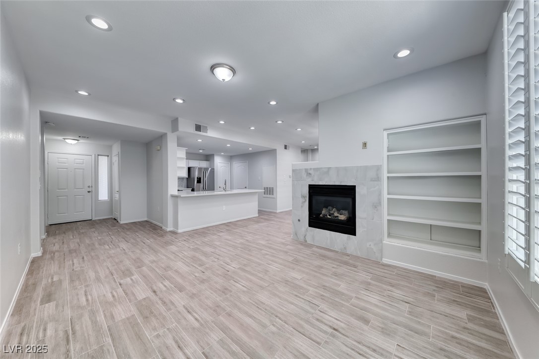 2325 Windmill Parkway 1314 Property Photo 1