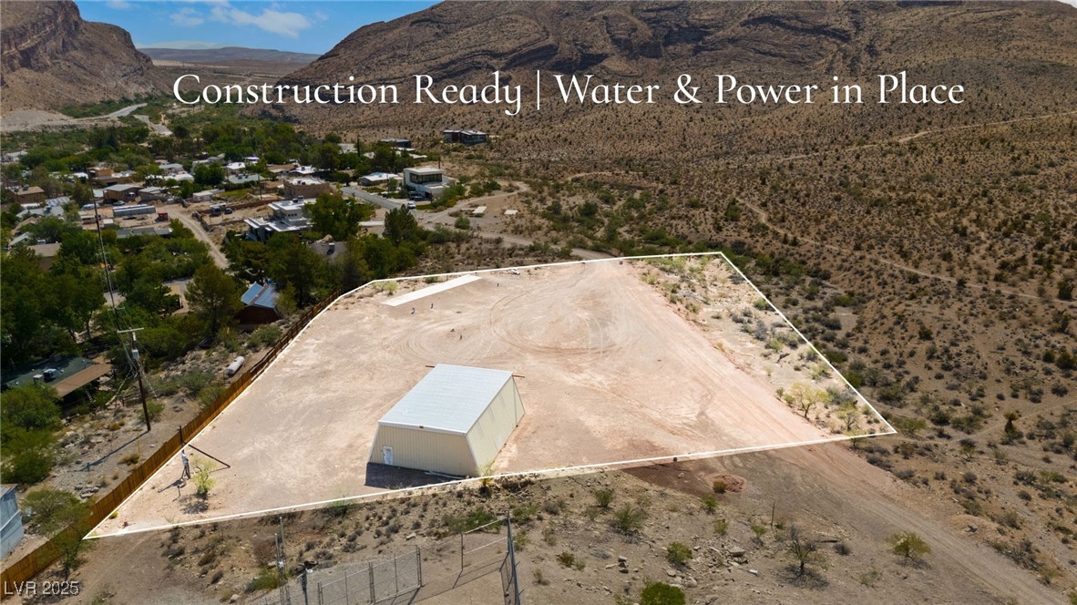 100 Spanish Trail Property Photo 2