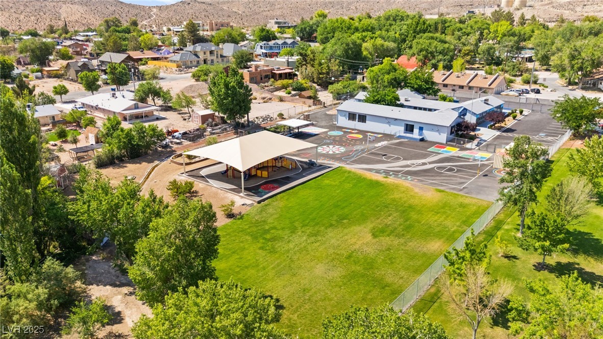100 Spanish Trail Property Photo 48
