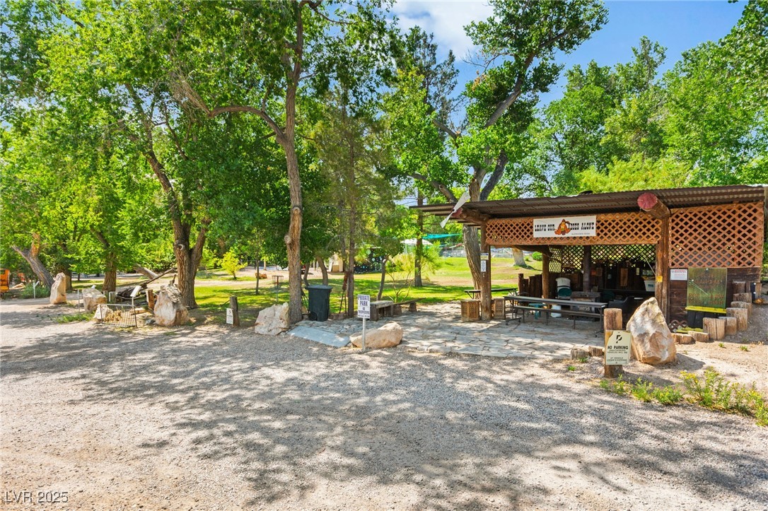 100 Spanish Trail Property Photo 56