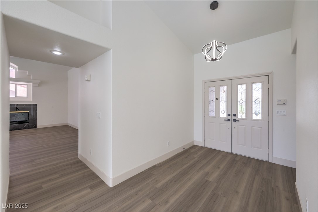 6435 Heatherton Avenue Property Photo 7