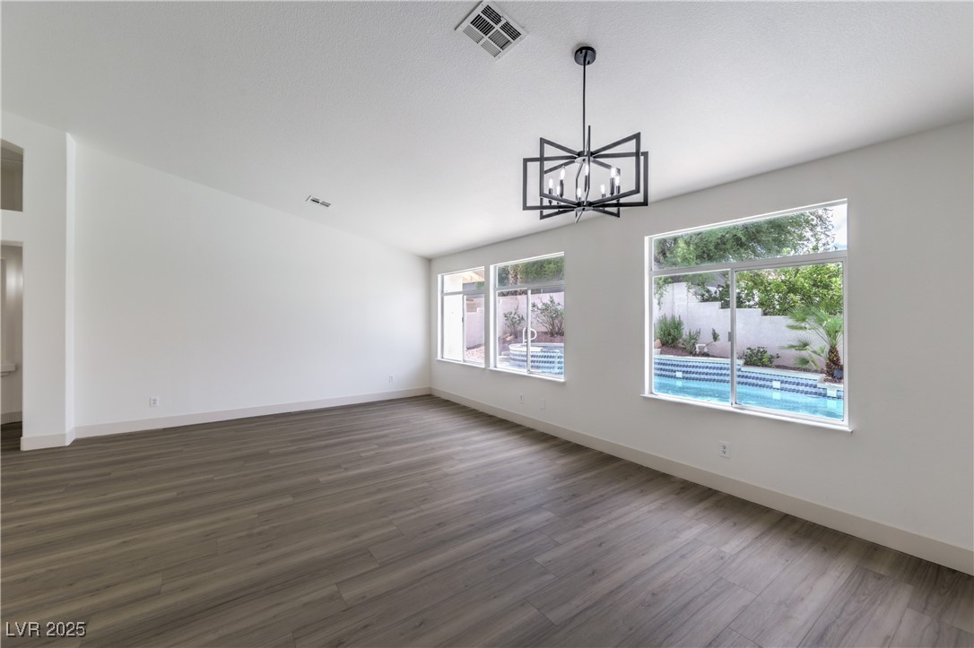 6435 Heatherton Avenue Property Photo 12