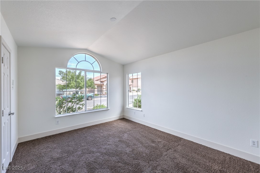 6435 Heatherton Avenue Property Photo 23