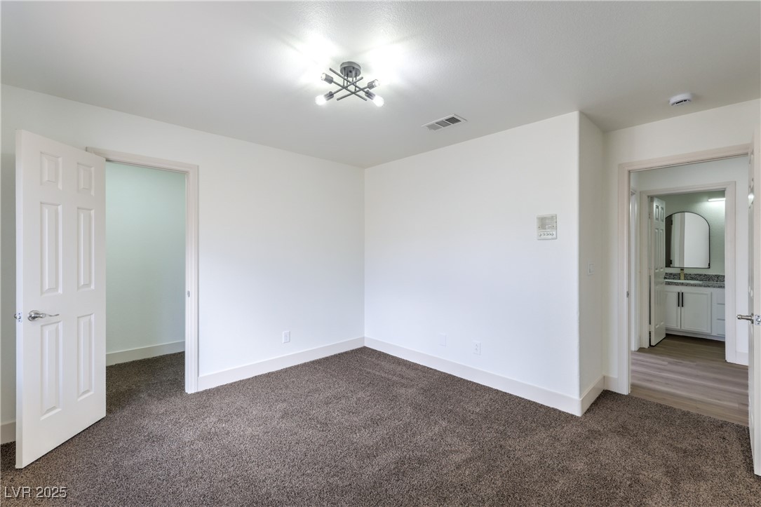 6435 Heatherton Avenue Property Photo 24