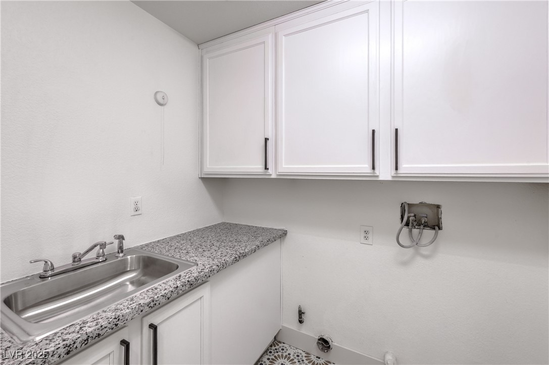 6435 Heatherton Avenue Property Photo 31