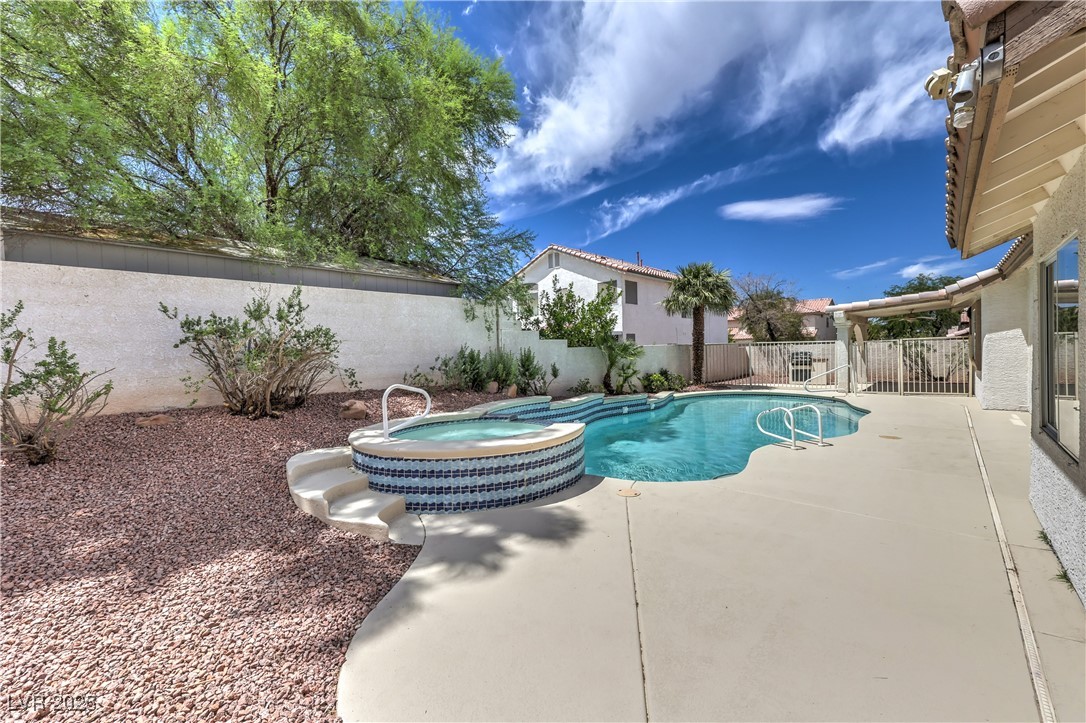 6435 Heatherton Avenue Property Photo 35