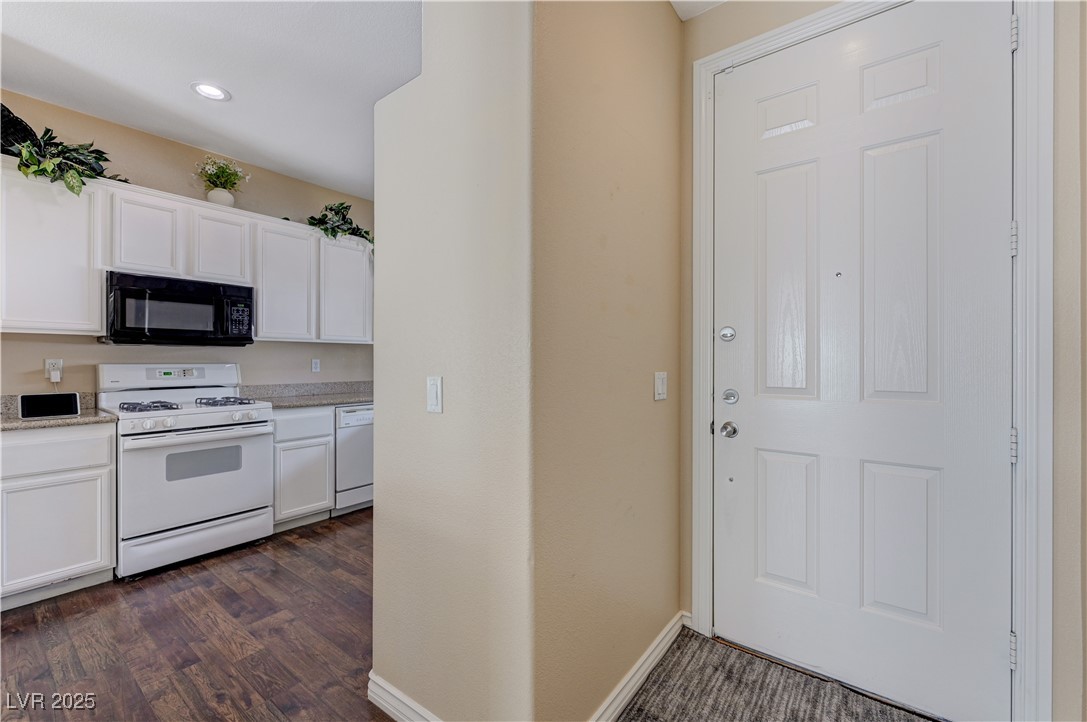 1551 Stone Valley Avenue Property Photo 9