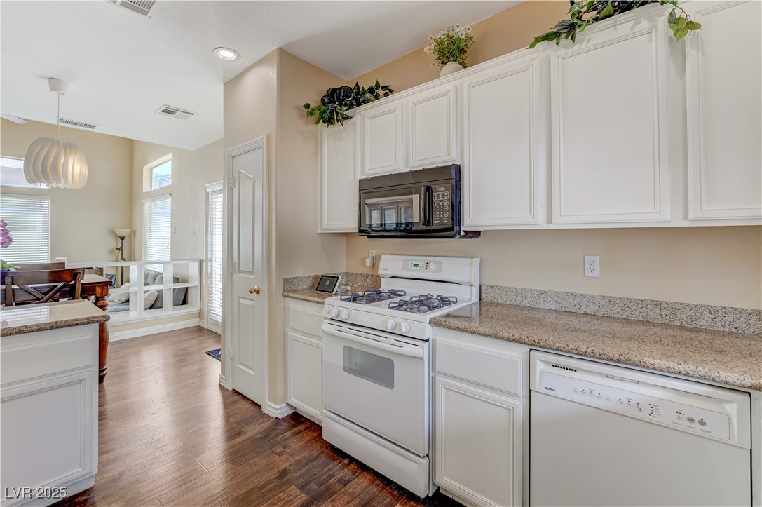 1551 Stone Valley Avenue Property Photo 11