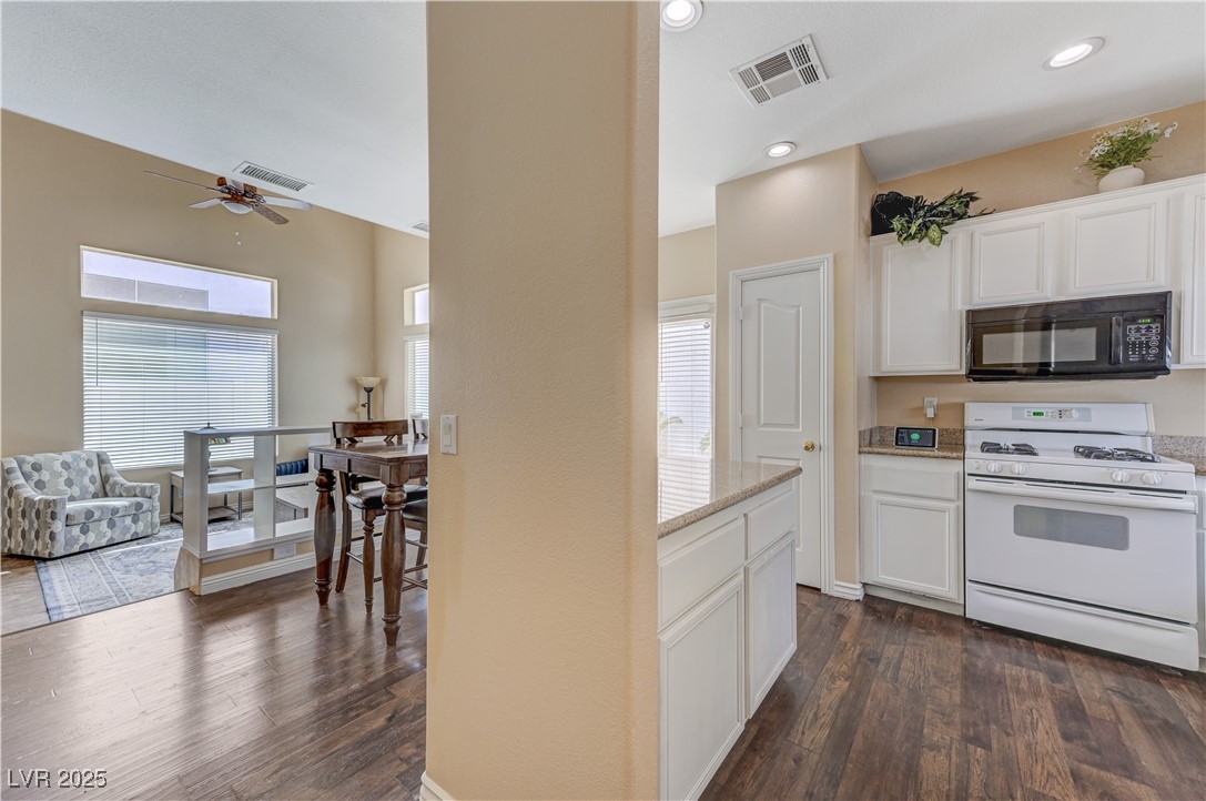 1551 Stone Valley Avenue Property Photo 45