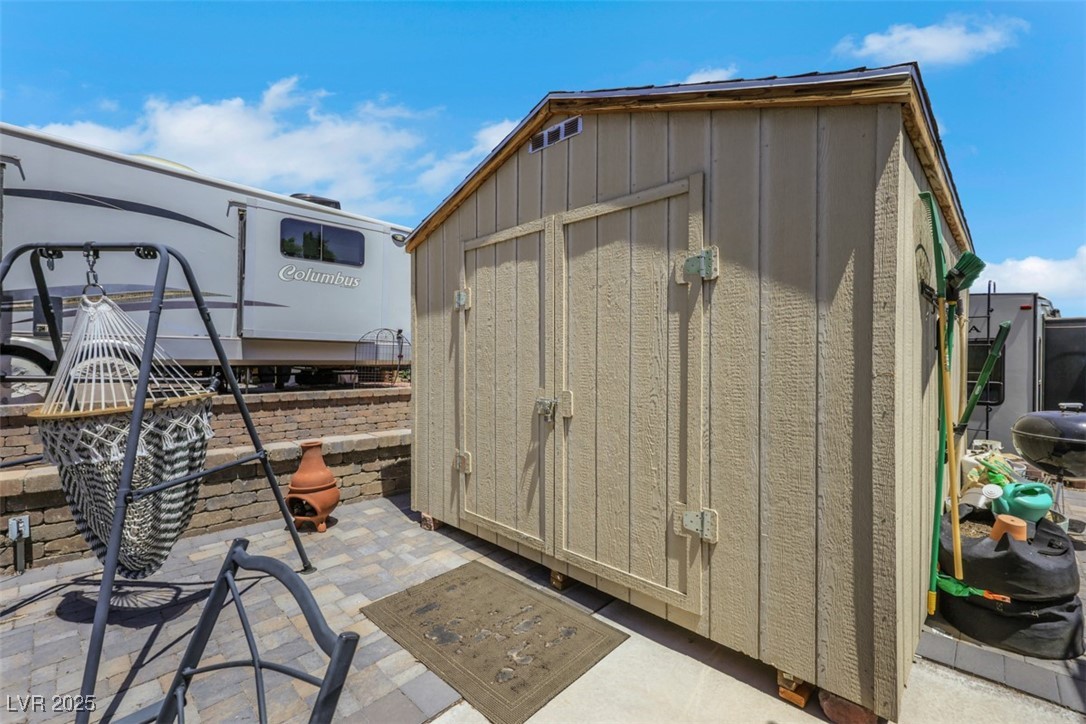 849 Robin Way Property Photo 10