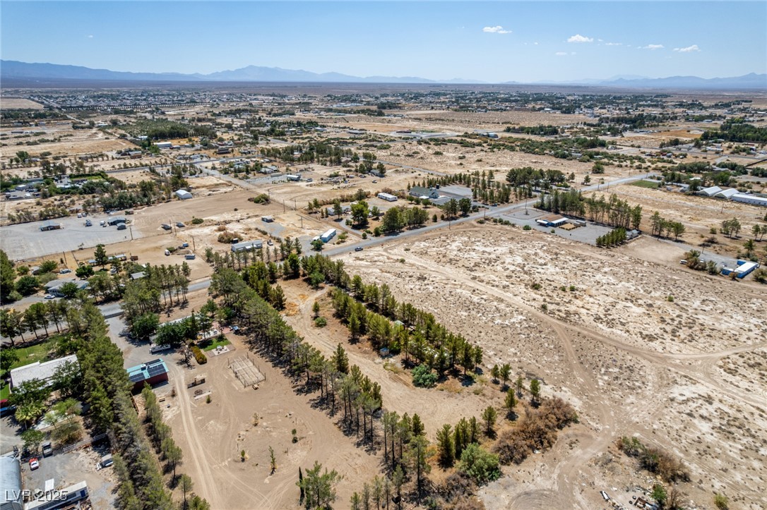 6210 Hawkins Way Property Photo 12