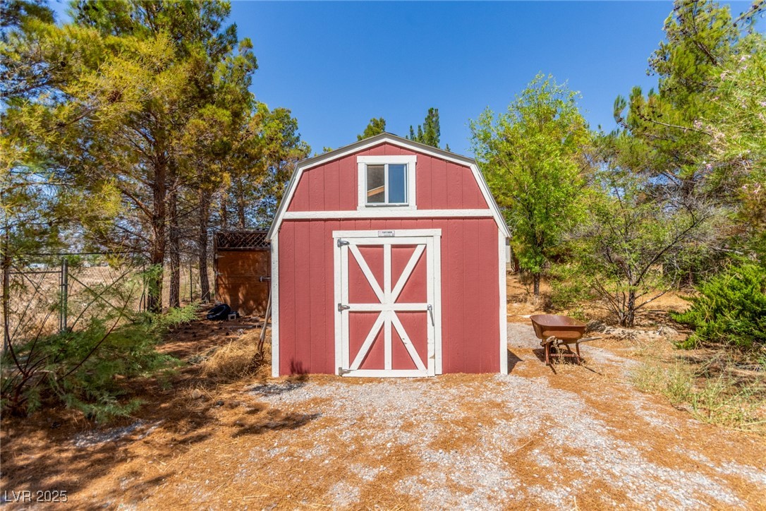 6210 Hawkins Way Property Photo 17