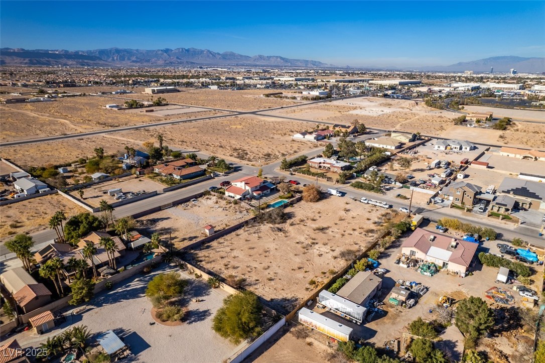 Cougar Avenue Property Photo 17