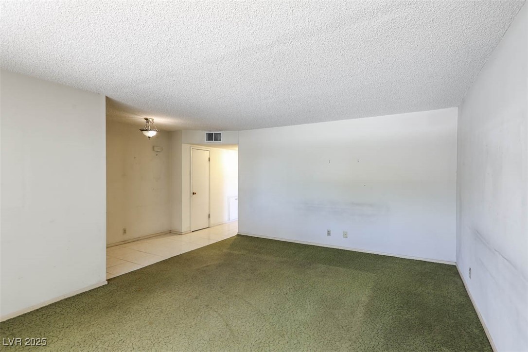 5295 Renault Avenue Property Photo 7