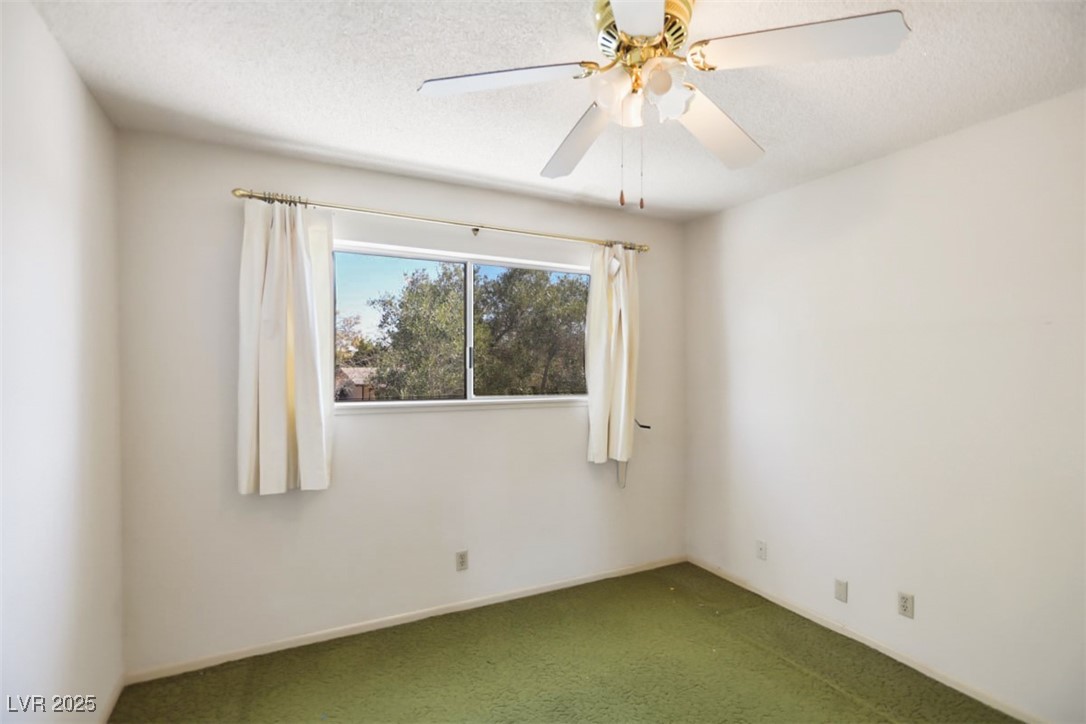 5295 Renault Avenue Property Photo 19