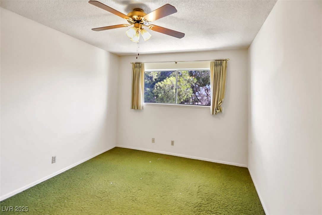 5295 Renault Avenue Property Photo 24
