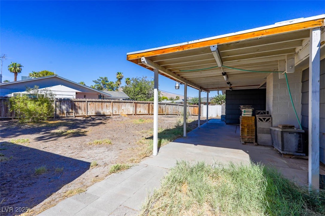 5295 Renault Avenue Property Photo 30