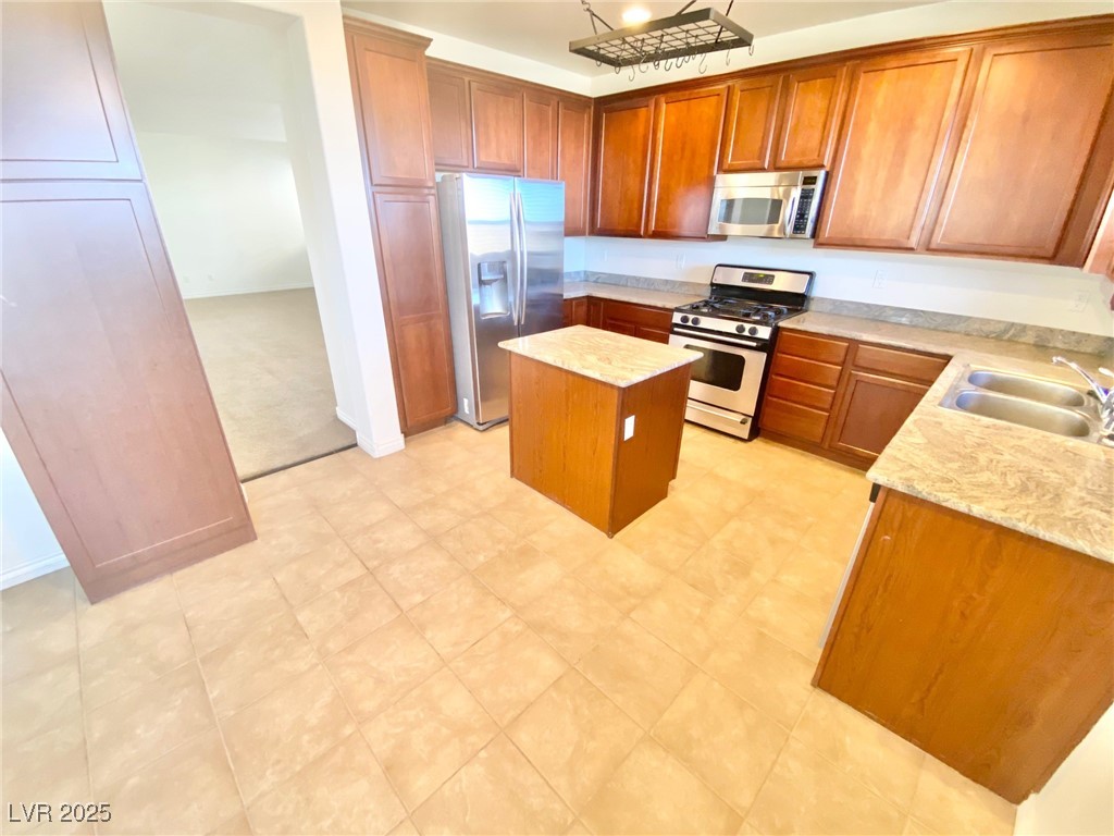 2840 Dunnottar Avenue Property Photo 7