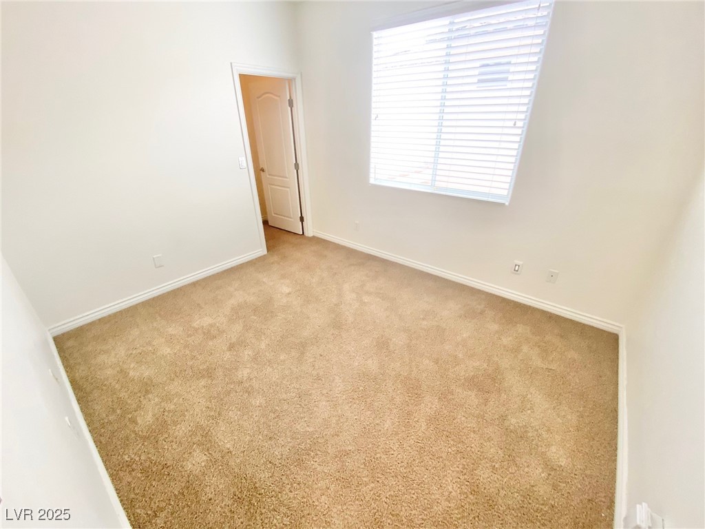 2840 Dunnottar Avenue Property Photo 17