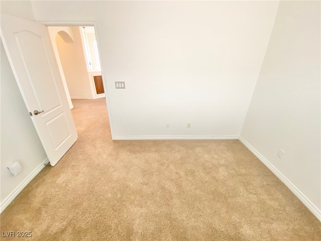 2840 Dunnottar Avenue Property Photo 19