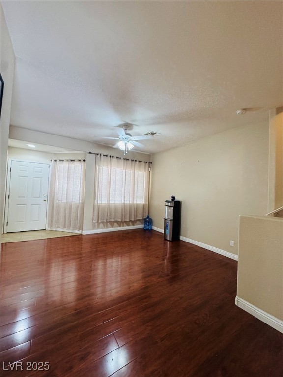 1201 Dusty Creek Street Property Photo 3