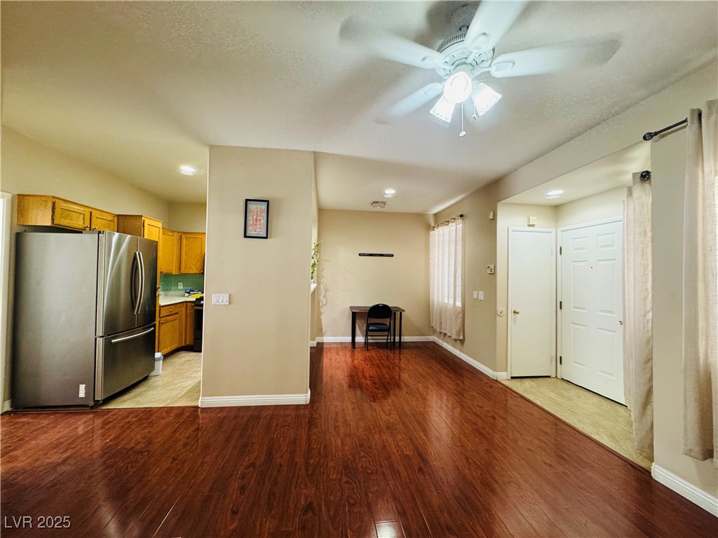 1201 Dusty Creek Street Property Photo 5