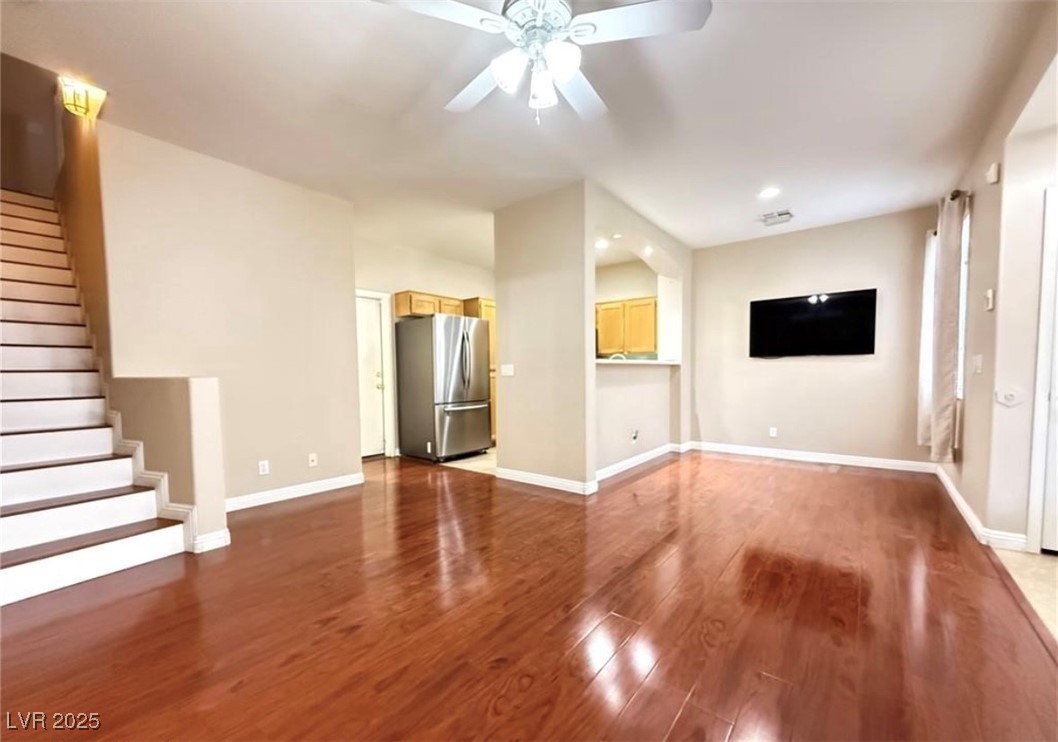 1201 Dusty Creek Street Property Photo 8